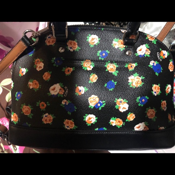 Coach bag - Picture 2 of 3